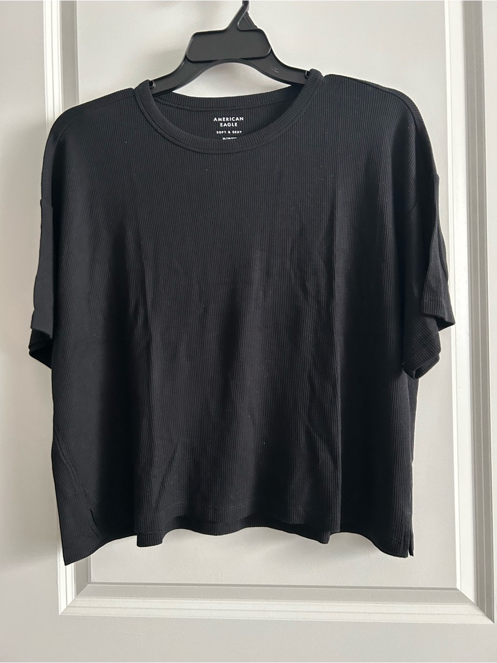 American Eagle Outfitters Black Ribbed Short Sleeve Crew Tee